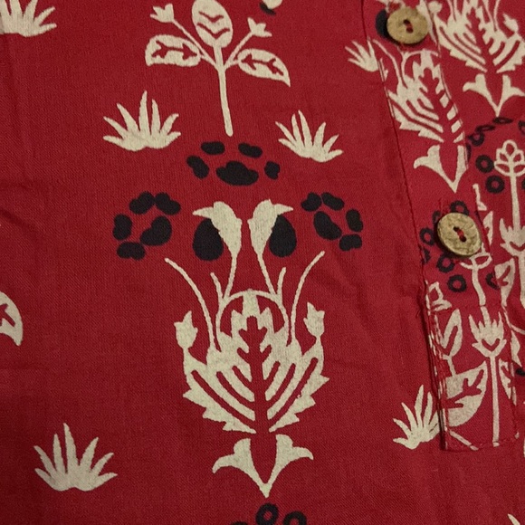 MYX modern traditional cotton top for woman. Red color. S Size - Picture 5 of 5